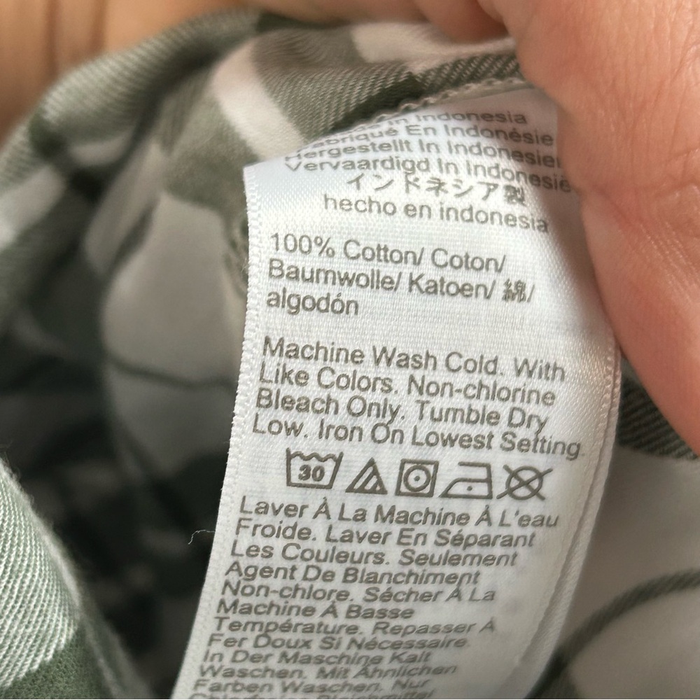 J. Crew factory Women’s‎ plaid flannel Shirt - Picture 4 of 6